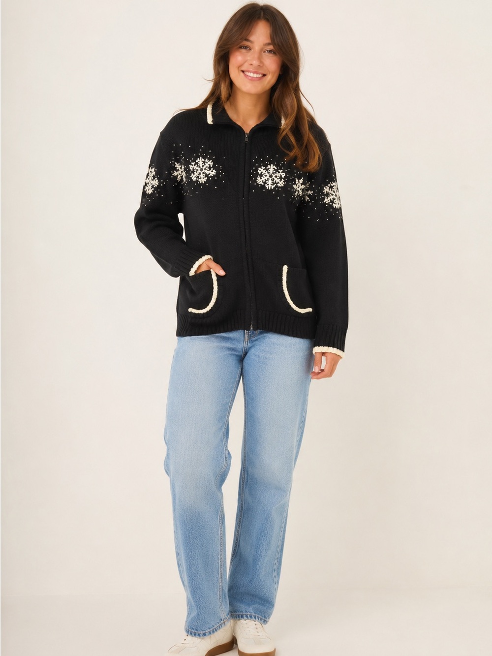 Quacker Factory Black and White Snowflake Zip Up Cardigan